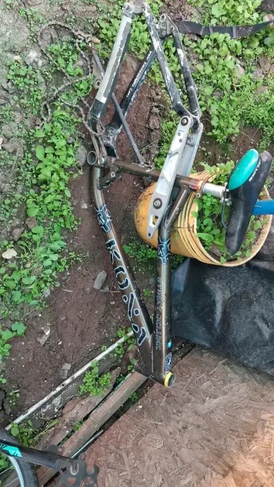 Cuadro de bicicleta  kona Stinsky deluxe - miniatura 1