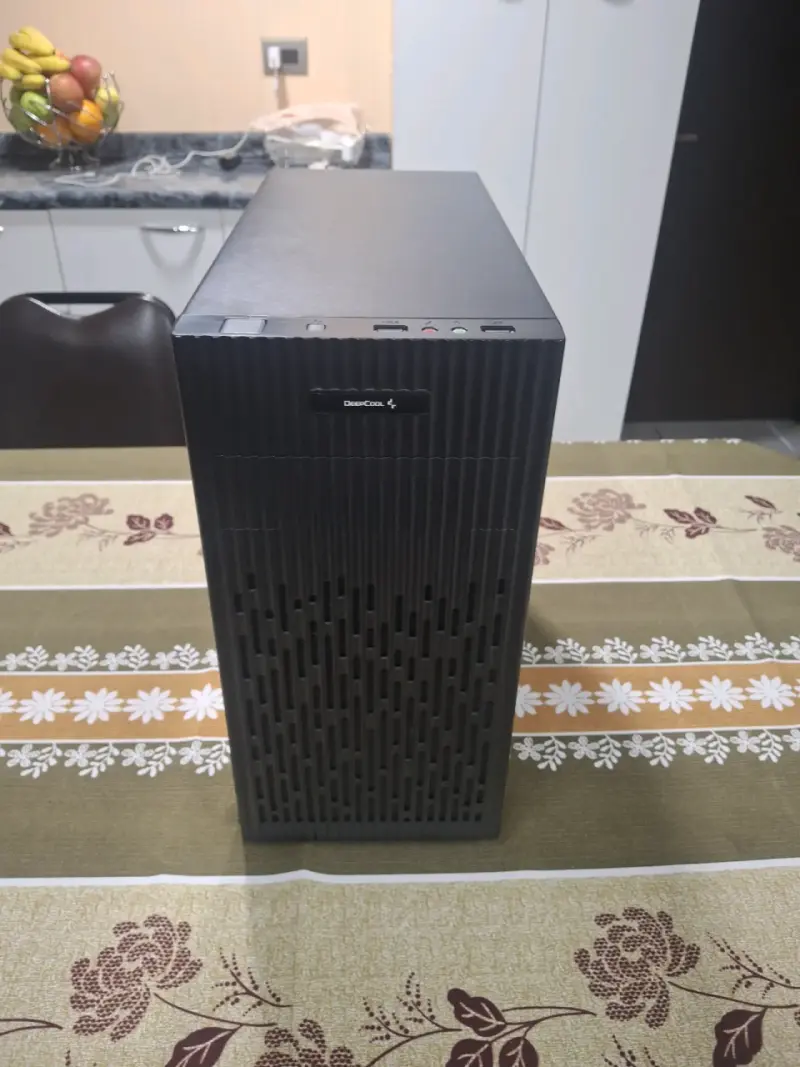 Gabinete de PC Deepcool-Valor conversable - 2