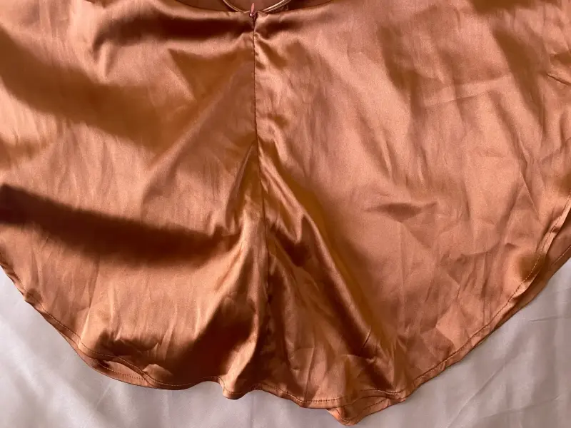 Vestido corto tipo short con tirantes - 4
