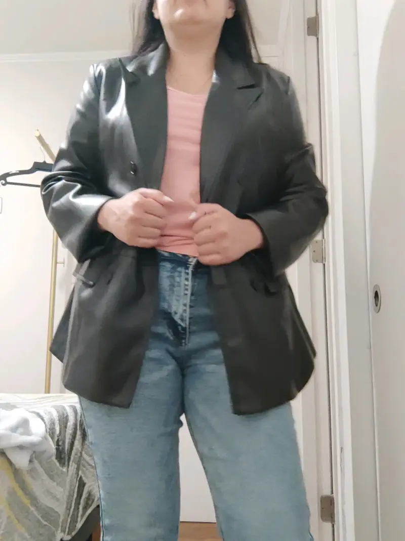 Blazer de cuero sintético negro para mujer - 3