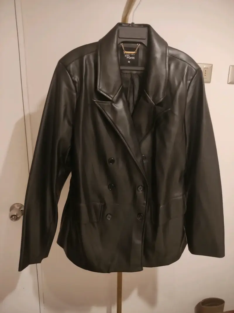 Blazer de cuero sintético negro para mujer - 5