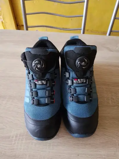 Botas de montaña azules con cierre rápido - miniatura 1