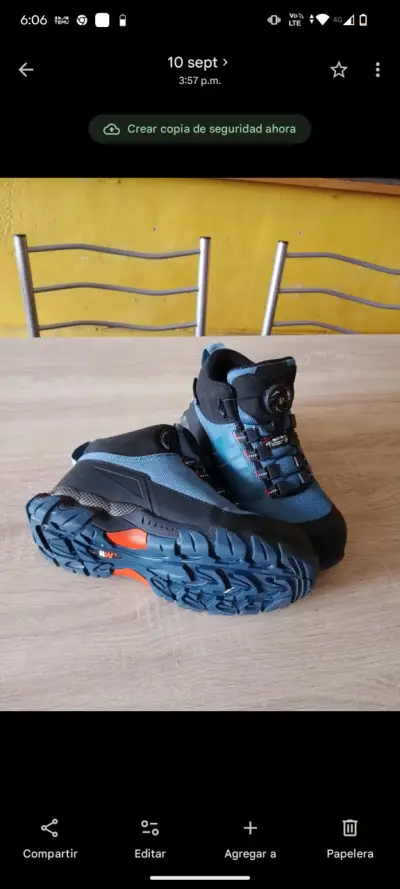 Botas de montaña azules con cierre rápido - miniatura 2