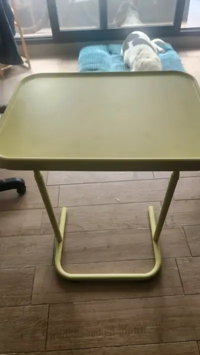 Mesa Plegable para notebook ikea - miniatura 3