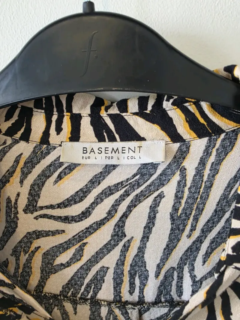 Vestido/ blusa larga animal print Basement - 2