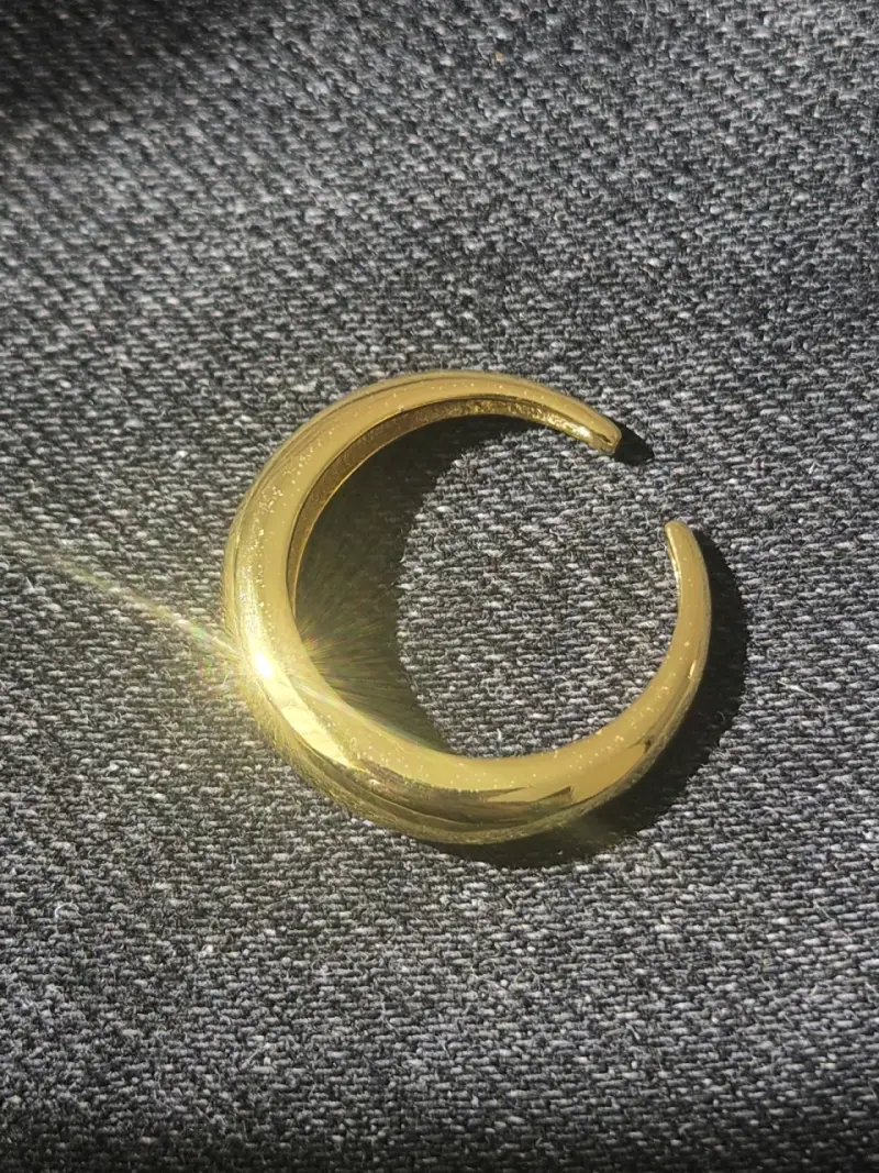 Anillo ajustable dorado elegante (plata 925) - 2