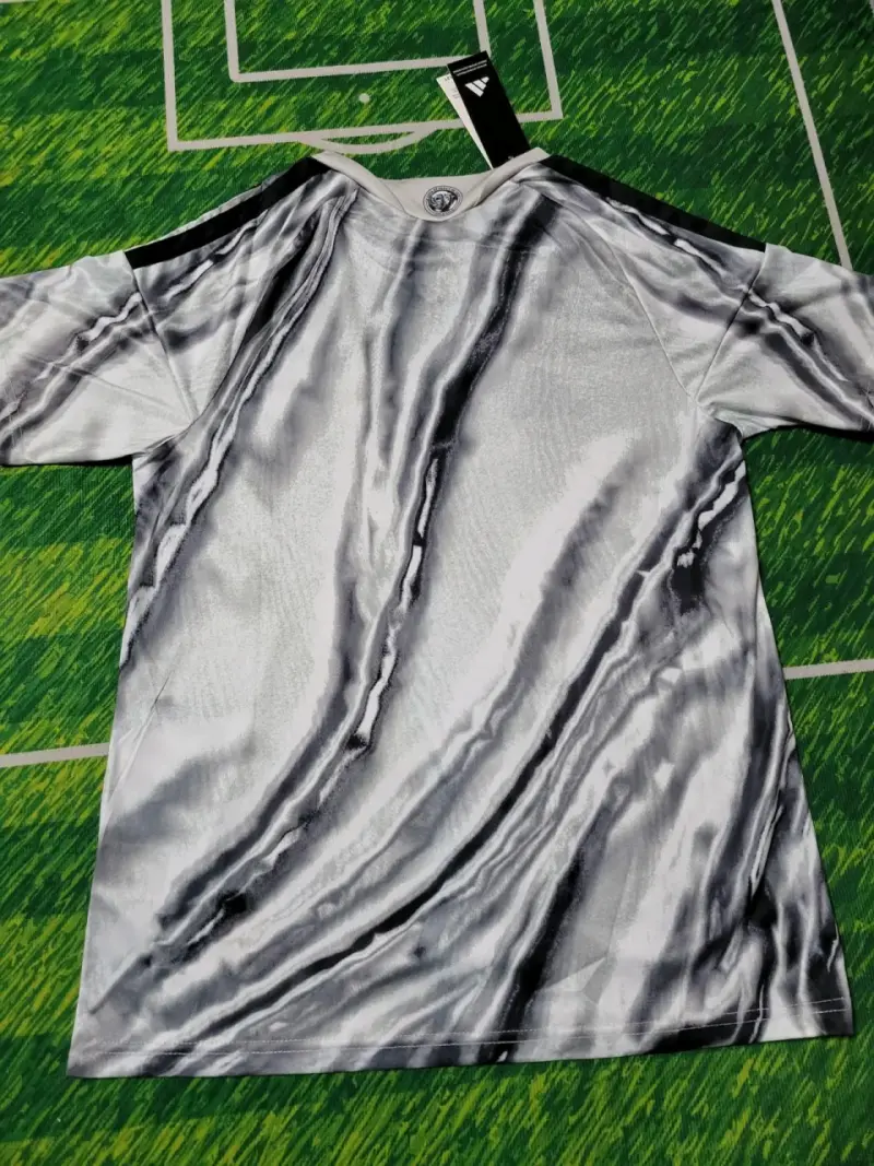 Camiseta Colo-Colo edición especial 2026 - 4