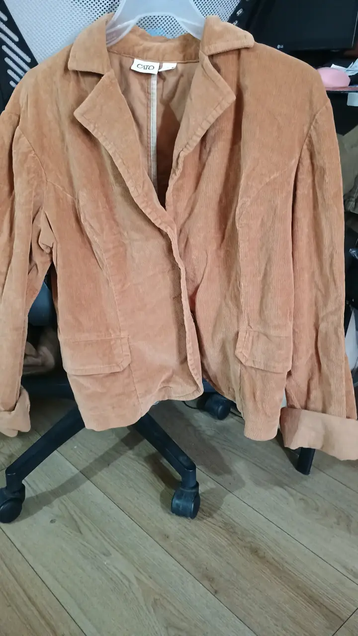 Blazer de pana color camel para mujer