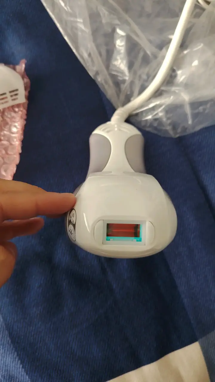 Depiladora IPL Remington con tecnología avanzada - 1