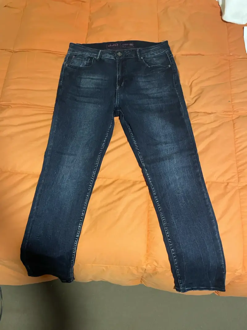 Jeans azul oscuro para hombre talla 44 - 1