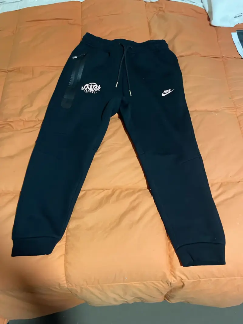 Pantalones deportivos Nike negros para hombre