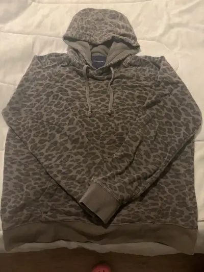 Polerón con capucha estampado leopardo American - miniatura 1