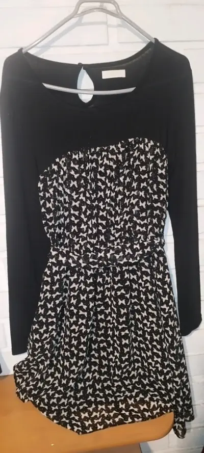 Vestidos negros manga larga. - miniatura 2
