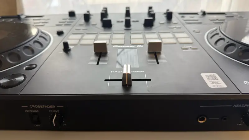 Pioneer DJ DDJ-REV5 — ¡Como Nueva, Impecable! - 3