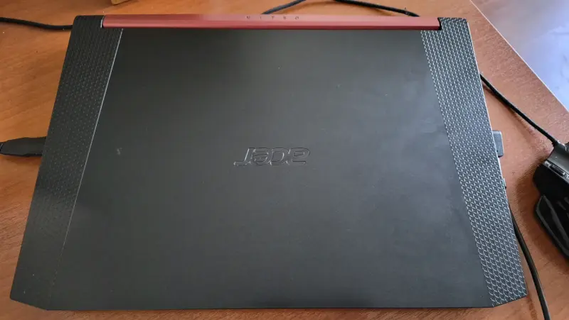 Laptop Acer Nitro 5 RTX 2060 - 4