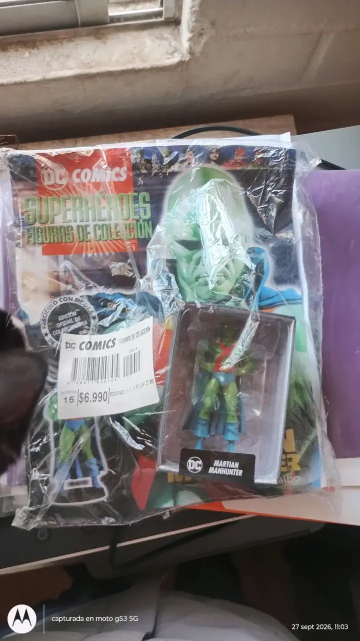Figura de colección DC Comics Martian Manhunter