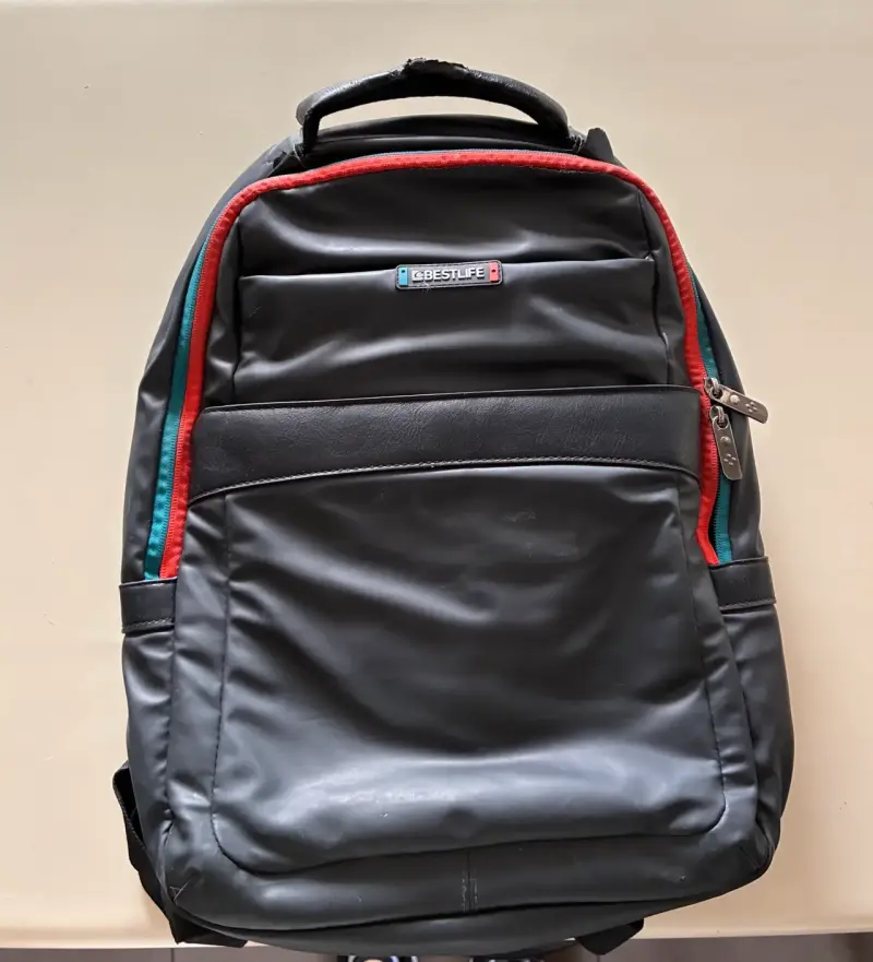 Mochilas y bolsos (varios y buen estado) - 2