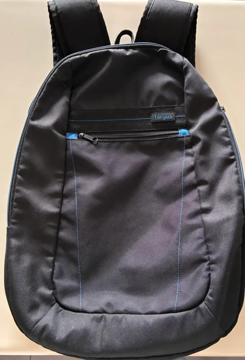 Mochilas y bolsos (varios y buen estado) - 4