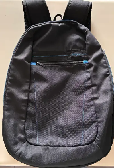 Mochilas y bolsos (varios y buen estado) - miniatura 4