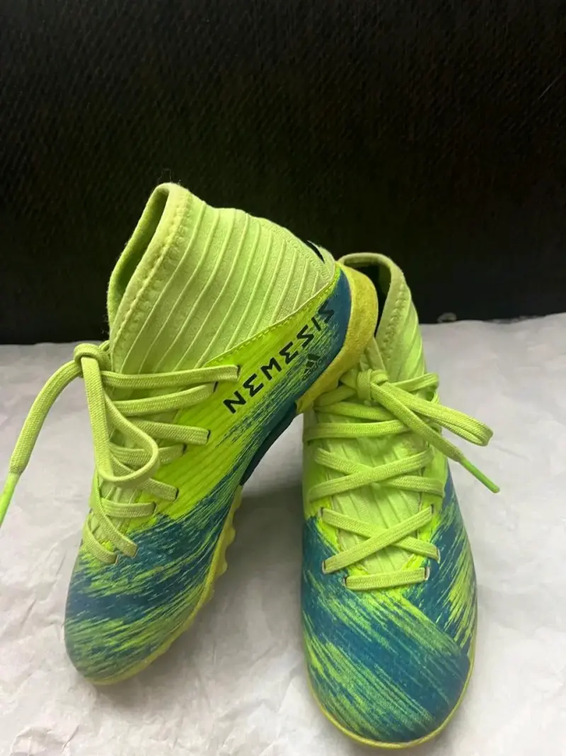 Zapatillas de fútbol Adidas Nemeziz amarillas - 1