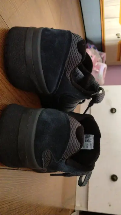 Zapatillas deportivas negras Adidas talla 42 - miniatura 4
