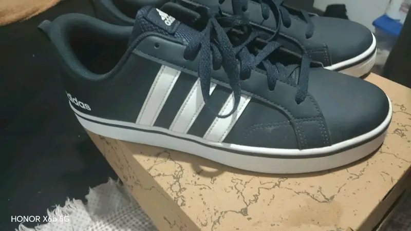 Zapatillas originales para hombre talla 42 (precio - 1