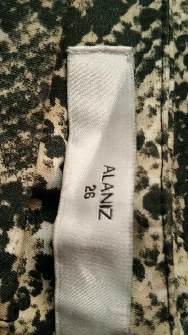 Pantalones estampado serpiente Alaniz talla 26 - 2