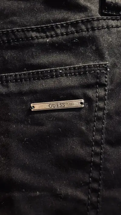 Enterito negro strapless Guess para mujer - miniatura 2