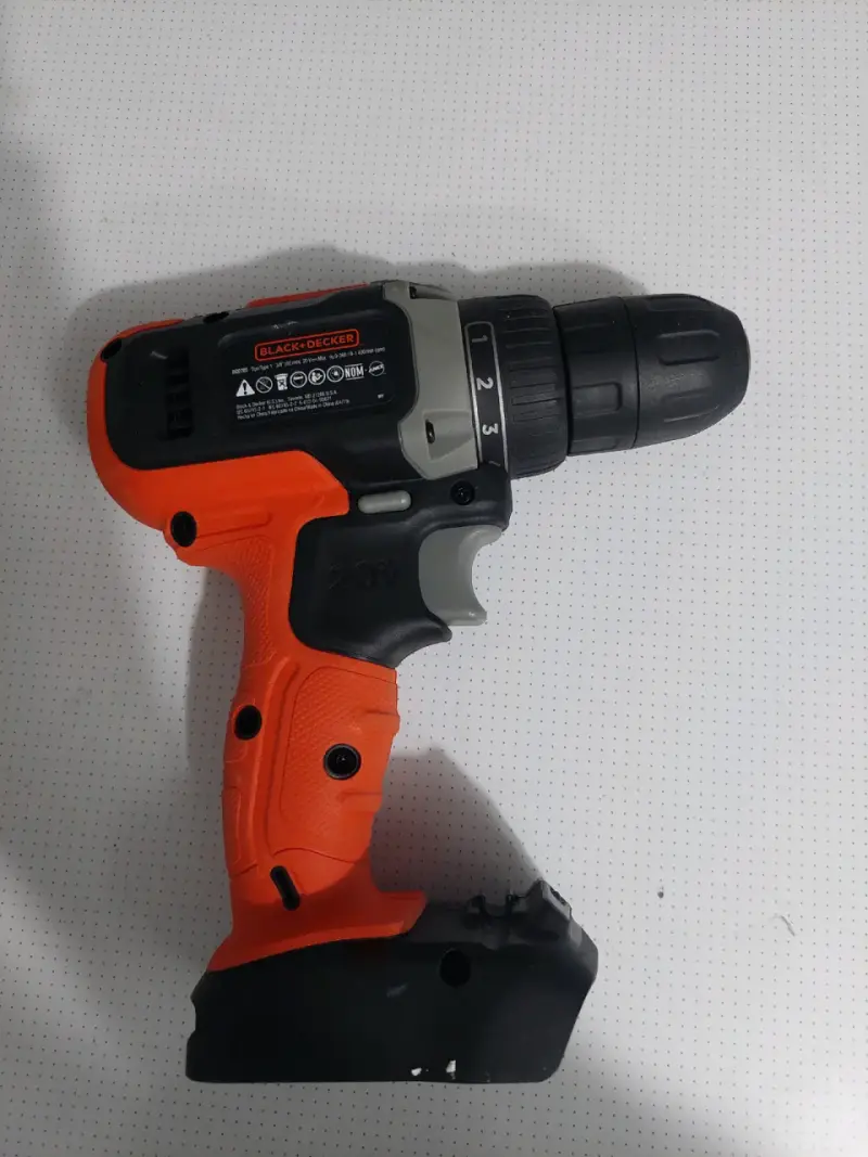 Taladro Inalámbrico Black+Decker sin batería - 4