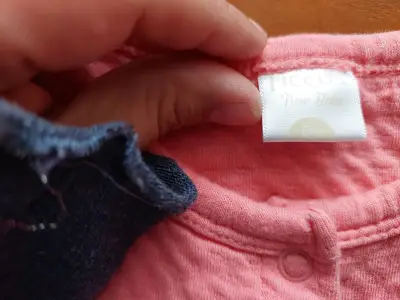 Conjunto de ropa y zapatos para bebé niña - miniatura 9