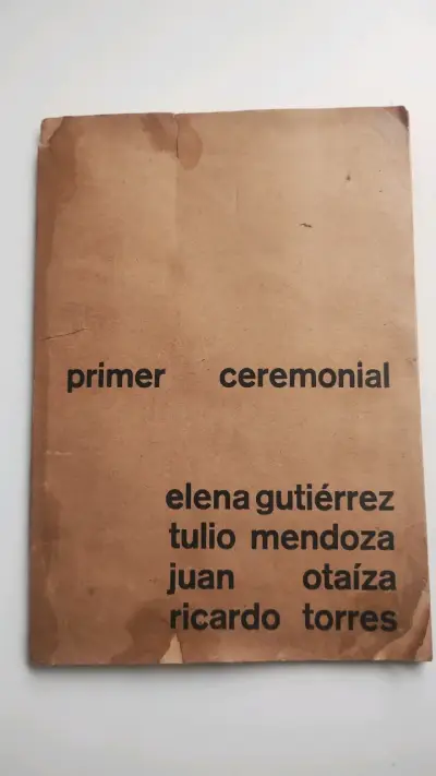 Libro poesía 'Primer Ceremonial'  Tulio Mendoza - miniatura 1