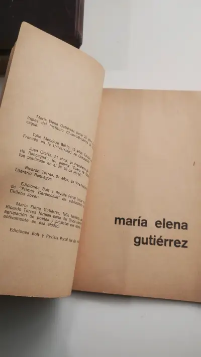 Libro poesía 'Primer Ceremonial'  Tulio Mendoza - miniatura 3