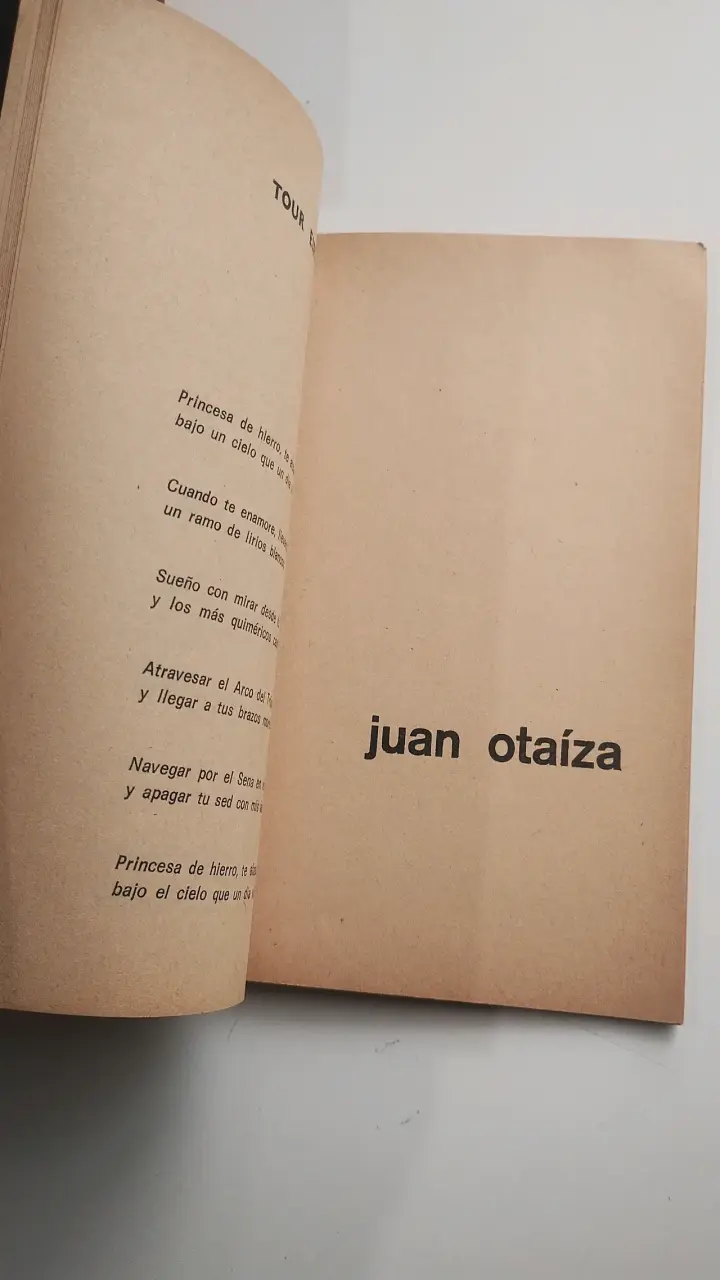 Libro poesía 'Primer Ceremonial'  Tulio Mendoza - 5