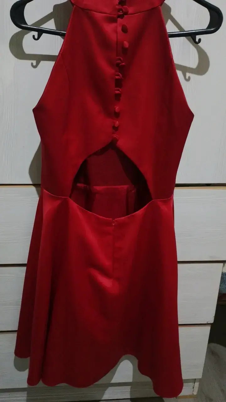 Vestido rojo sin mangas elegante - 2