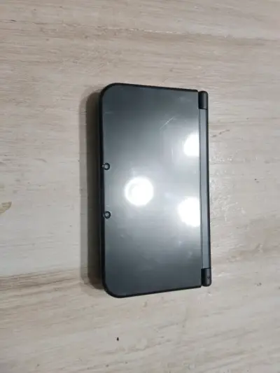 Consola New Nintendo 3DS XL con lápiz táctil - miniatura 2