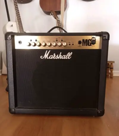 Amplificador Marshall MG30FX 30W para guitarra - miniatura 1