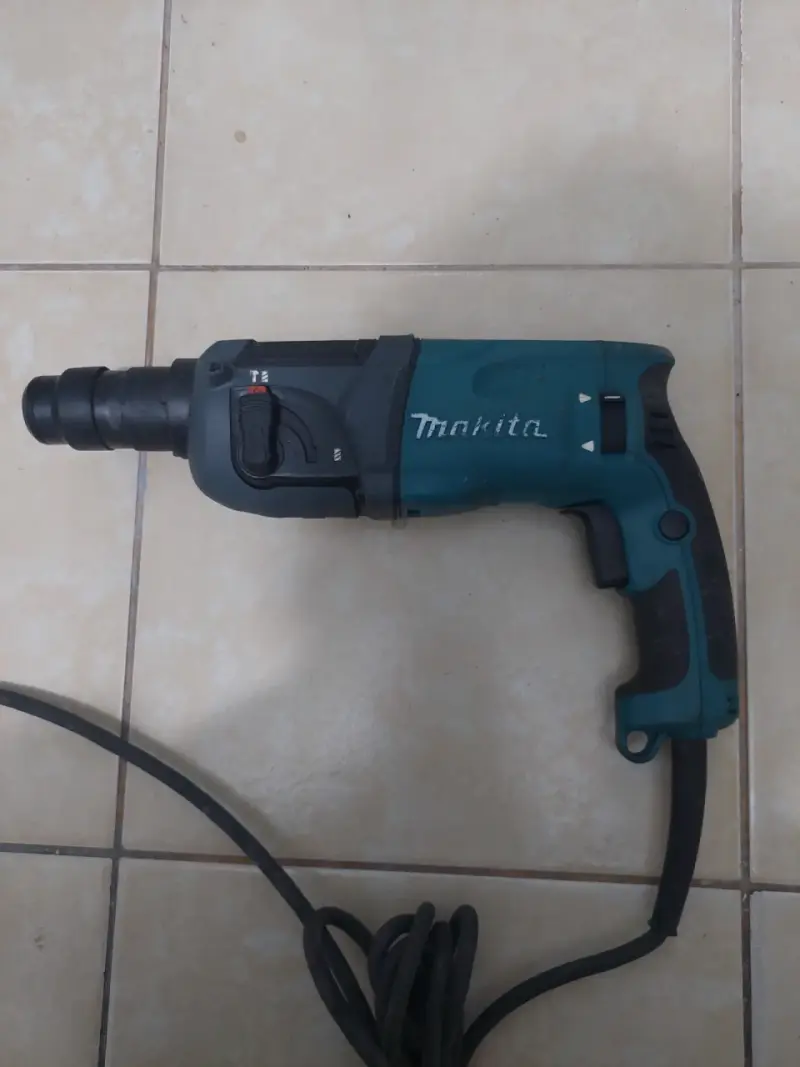 Rotomartillo electrico Makita HR2230 - 2
