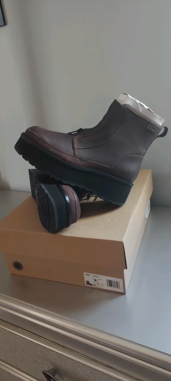 Botines de cuero marrón UGG - 1