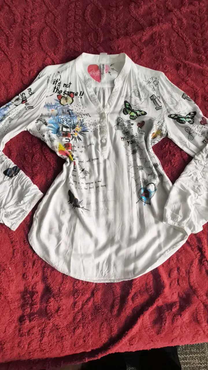 Blusa Desigual estampada blanca de manga larga - 1