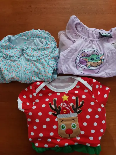 Bodys navidad, baby yoda y traje de baño. - miniatura 4