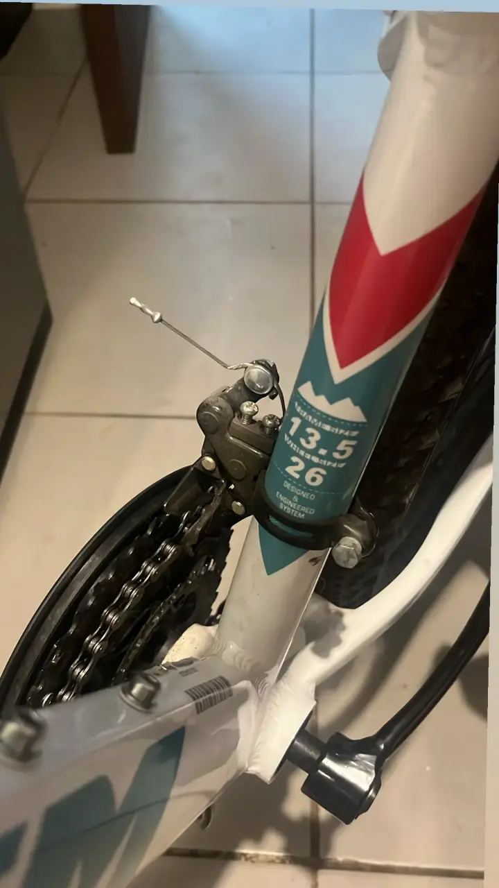 Bicicleta Totem V260 con canasto y candado - 2