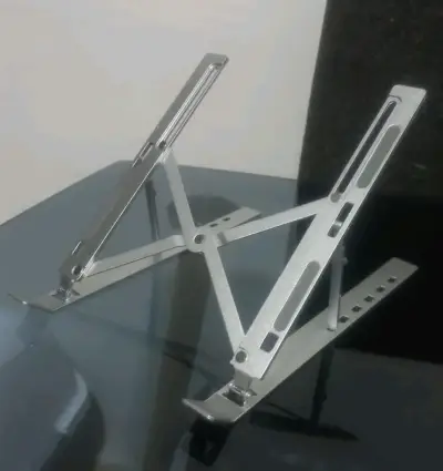 Soporte ajustable para laptop de aluminio - miniatura 1
