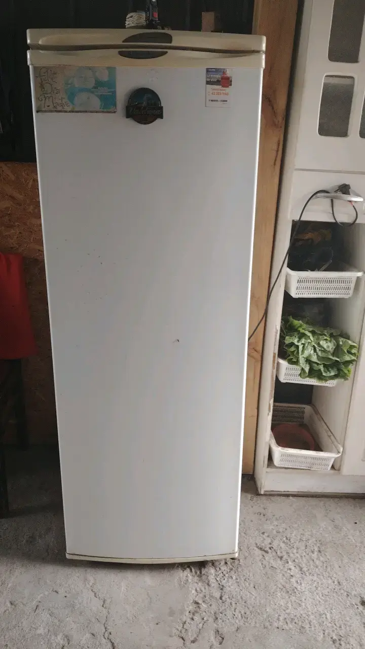 Refrigerador vertical Electrolux blanco - 1