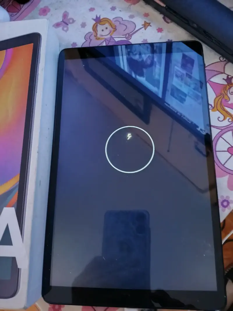 Tablet Samsung Galaxy Tab A en buen estado - 2