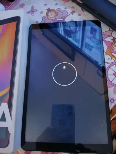 Tablet Samsung Galaxy Tab A en buen estado - miniatura 2