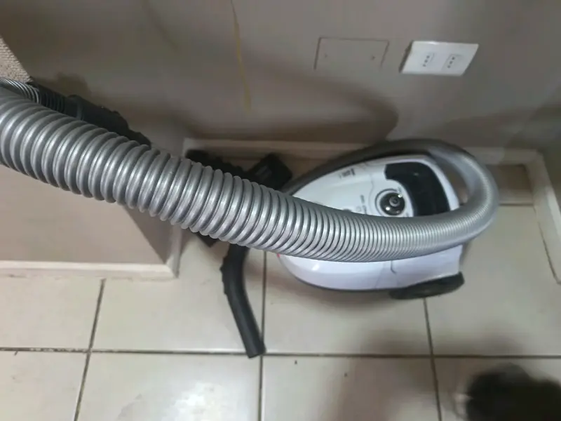 Aspiradora de arrastre Thomas 1500W 3 litros - 3
