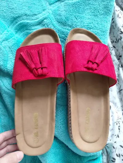 Sandalias rojas con flecos para mujer - miniatura 1