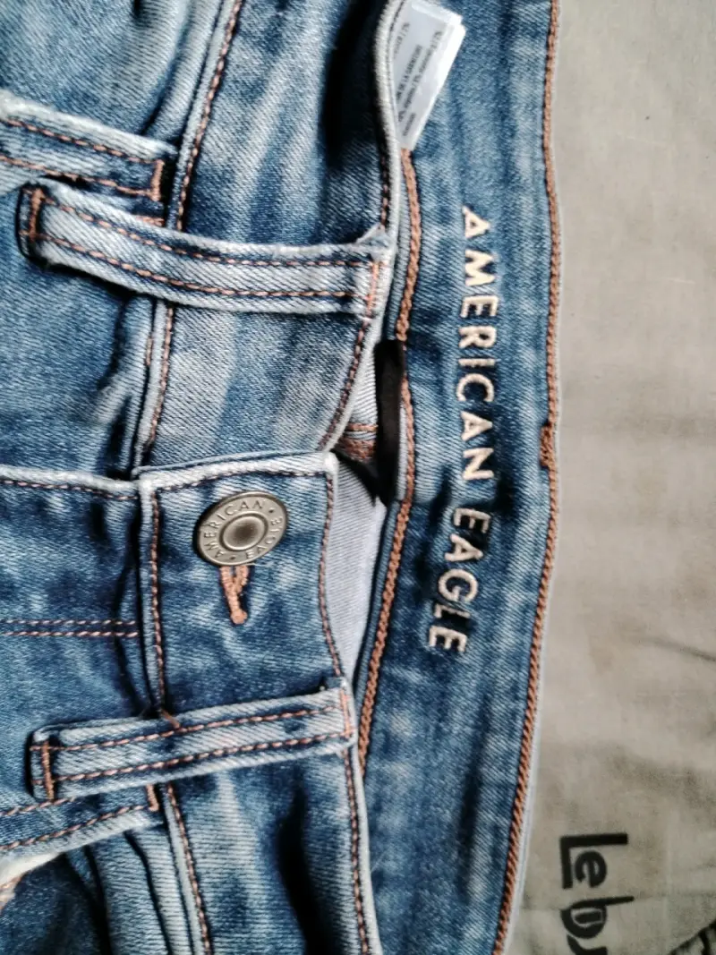 Se vende Jean American eagle barato se vende todoo - 6