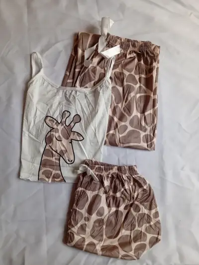 Pijamas de mujer con estampado de aguacate - miniatura 2
