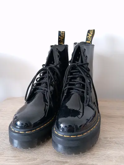 Botas Jadon Dr. Martens Charol Plataforma T41 - miniatura 1